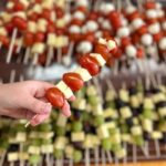 Tomaten und Käse Spieße